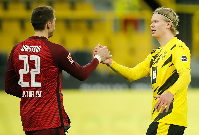 豪门对决!比分分析上演世纪大战 豪门对决!比分分析上演世纪大战