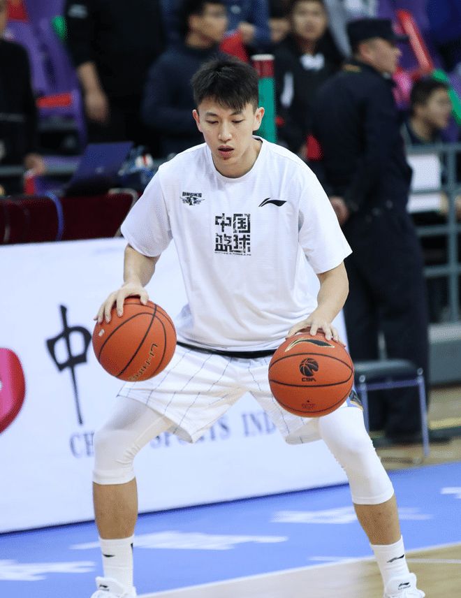 CS2明星选手受伤退赛，引发热议