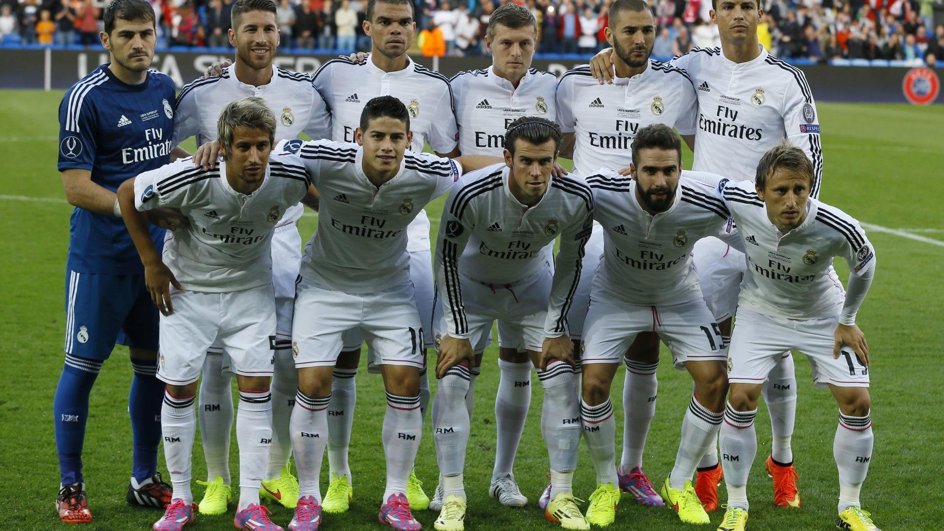 当福克斯撕裂凌晨四点的东莞,一场虚构直播背后的篮球全球化寓言