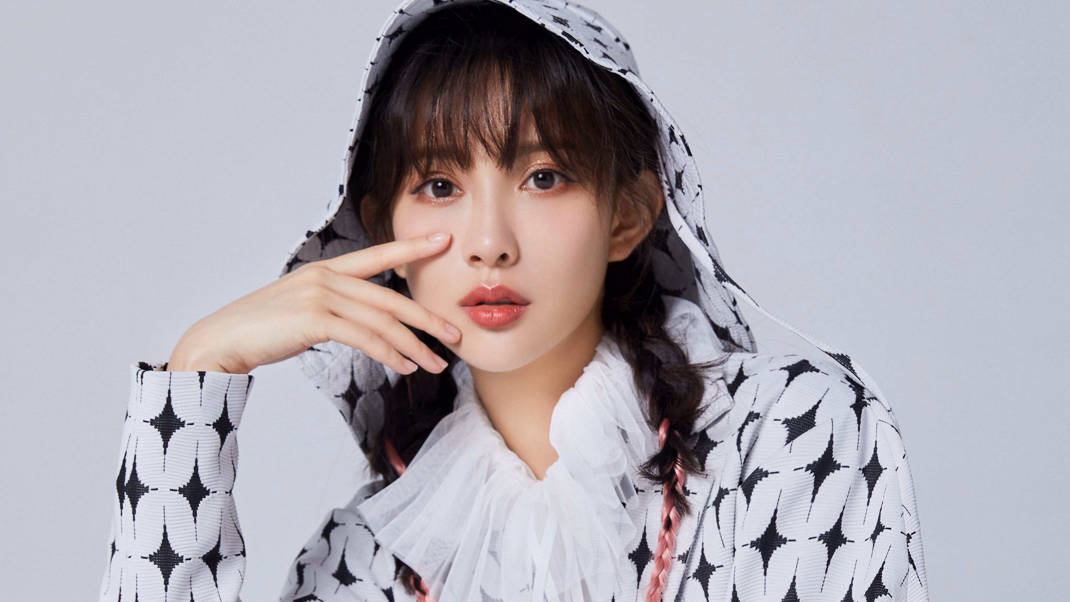 独行侠绝杀鹈鹕!切特·霍姆格伦超远制胜三分引爆全场